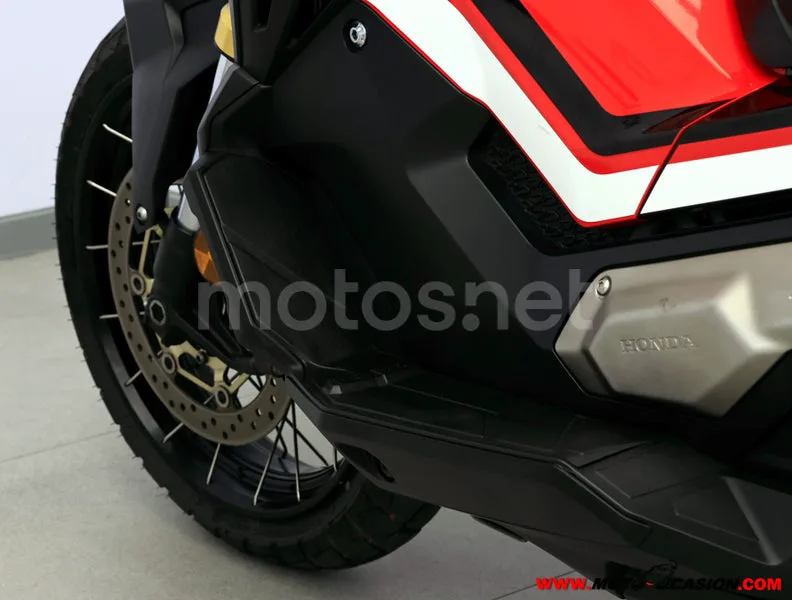 Honda X-ADV - Vista 10