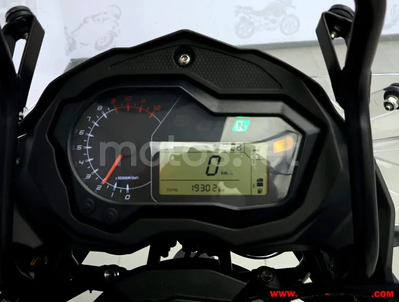 Benelli TRK 502 - Vista 6