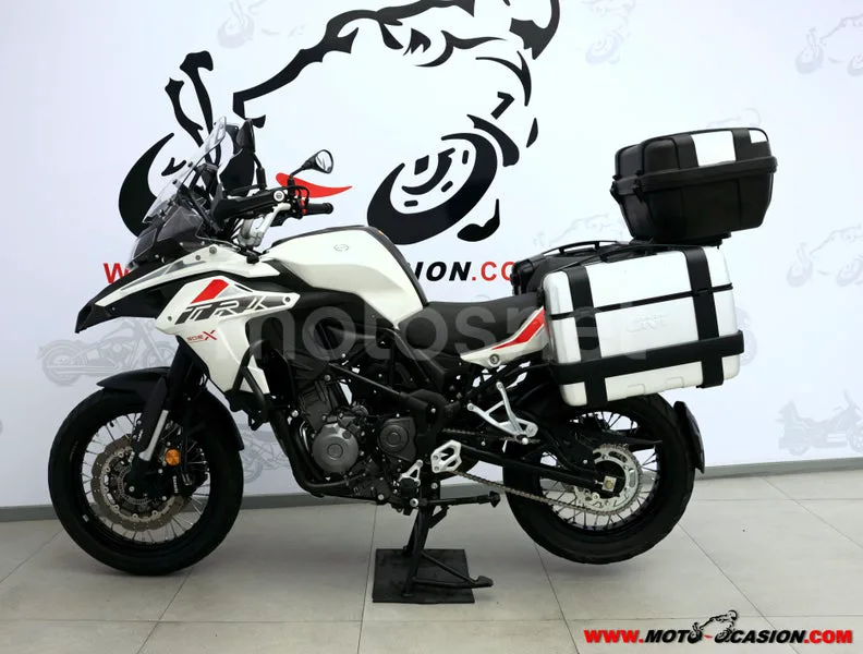 Benelli TRK 502 - Vista 7