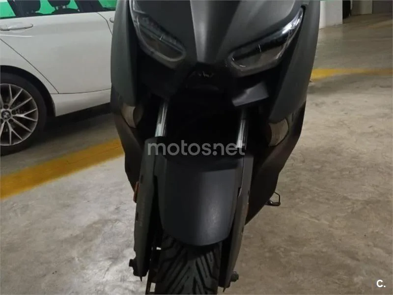Yamaha XMAX 125 - Vista 15