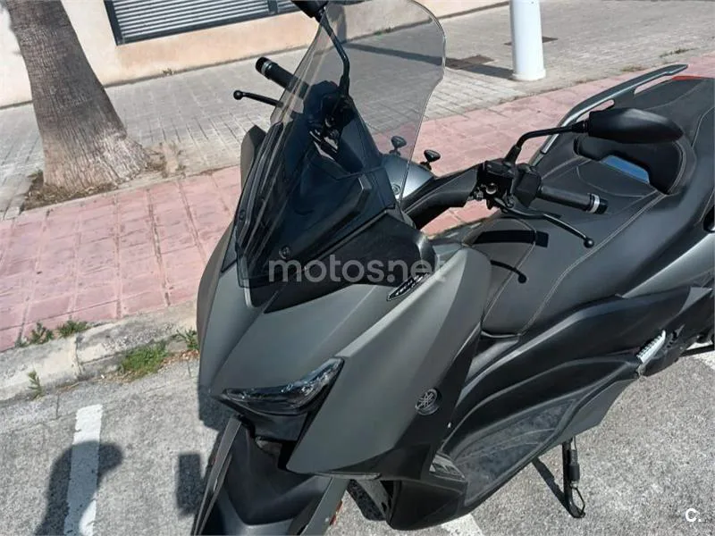 Yamaha XMAX 125 - Vista 4