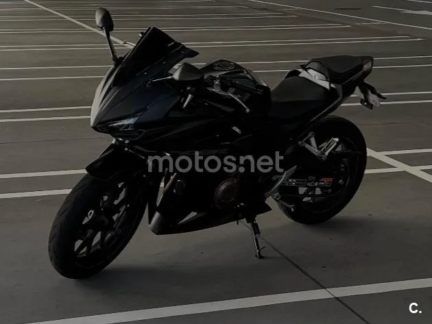 Honda CBR500R - Vista 11