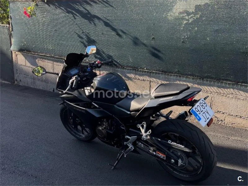 Honda CBR500R - Vista 14