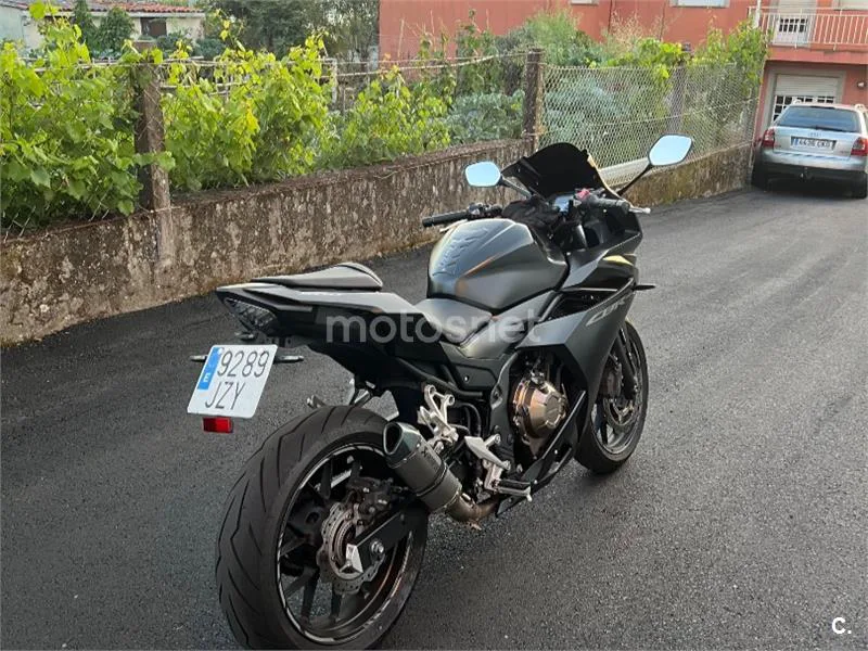 Honda CBR500R - Vista 15