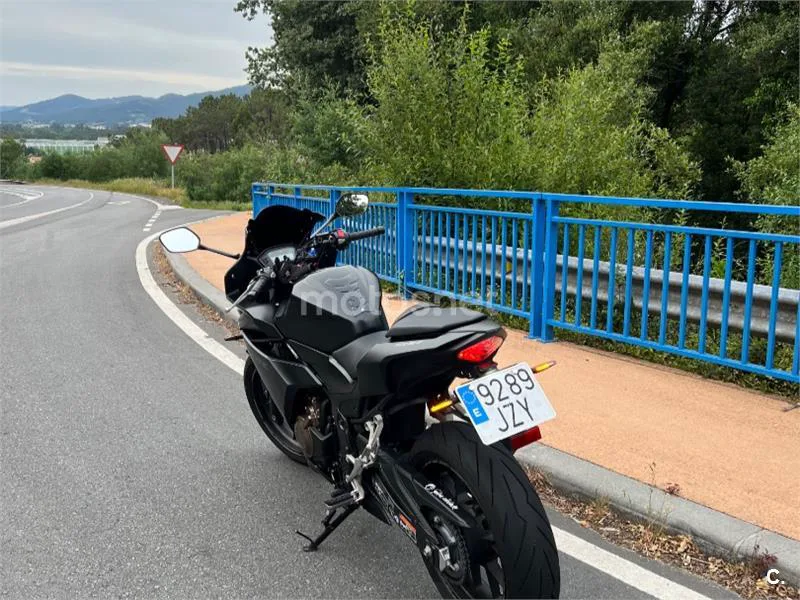 Honda CBR500R - Vista 17