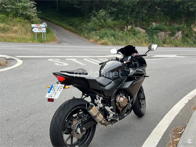 Honda CBR500R - Vista 18