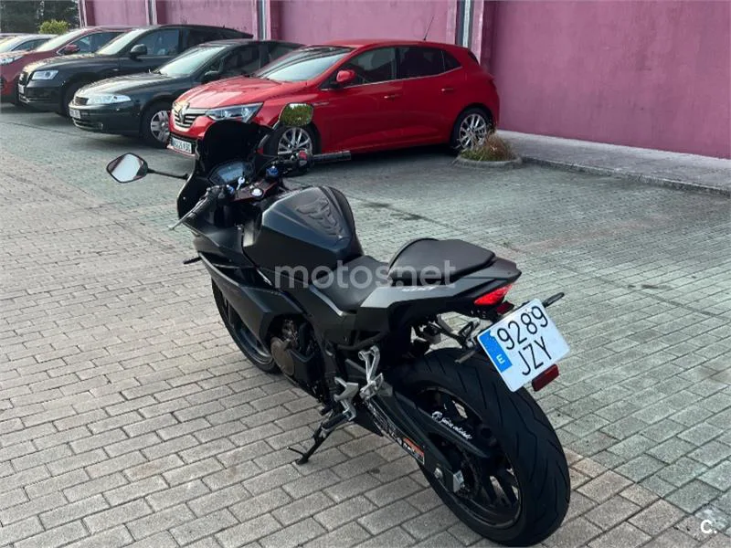 Honda CBR500R - Vista 5
