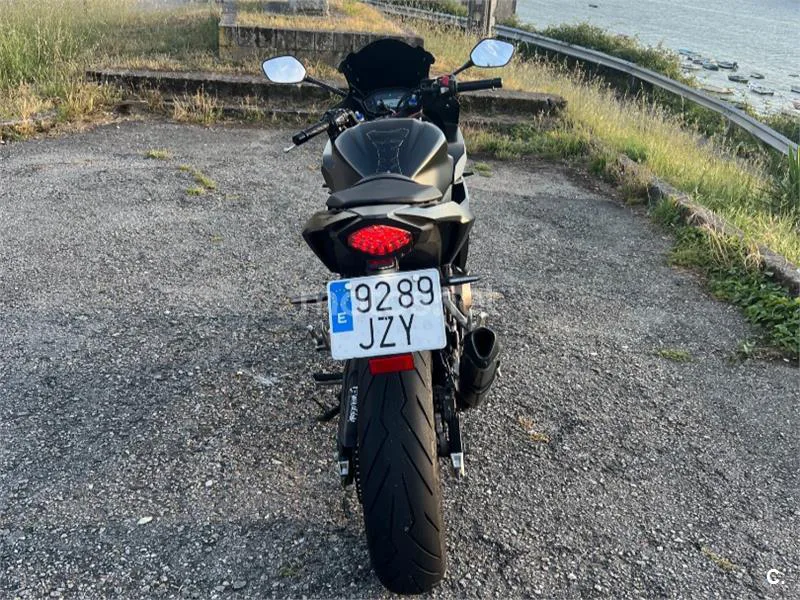 Honda CBR500R - Vista 9