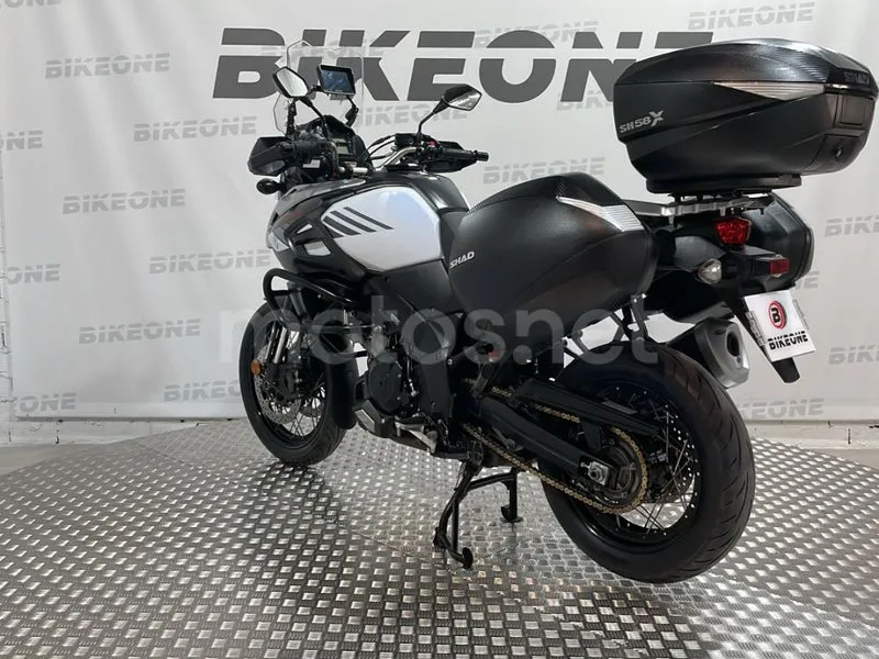 Suzuki V-Strom 1000 - Vista 9