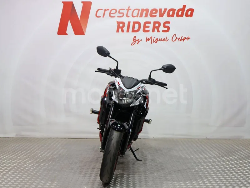 Suzuki GSX-S750 - Vista 5