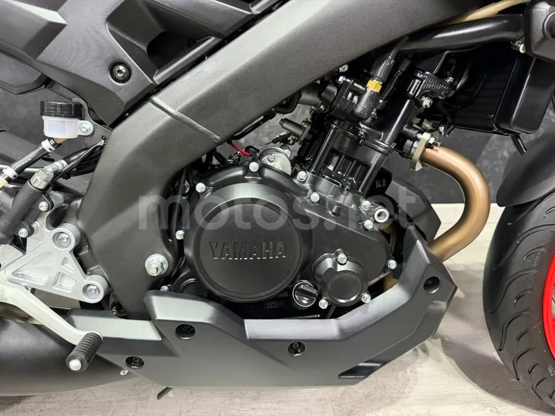 Yamaha MT-125 - Vista 15