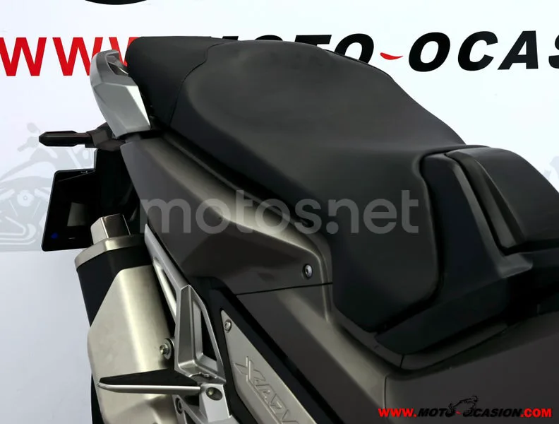 Honda X-ADV - Vista 11