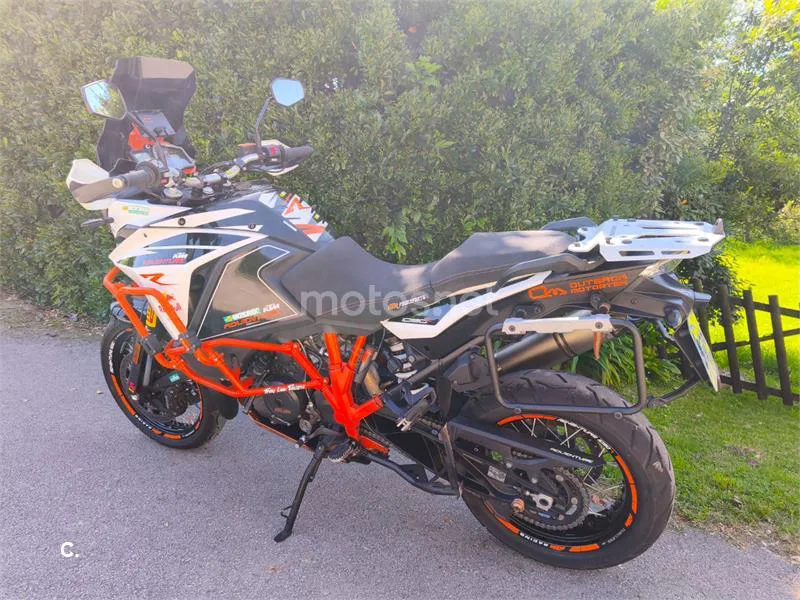 KTM 1090 Adventure - Vista 3