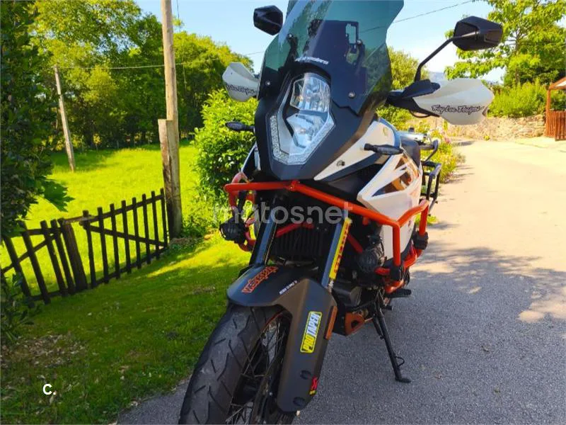 KTM 1090 Adventure - Vista 5