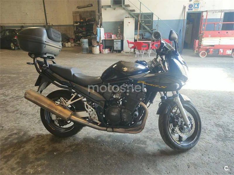 Suzuki Bandit 650S - Vista 4