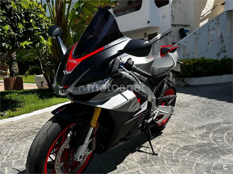 Aprilia RSV4 17.100 € 2025 Valencia - 1