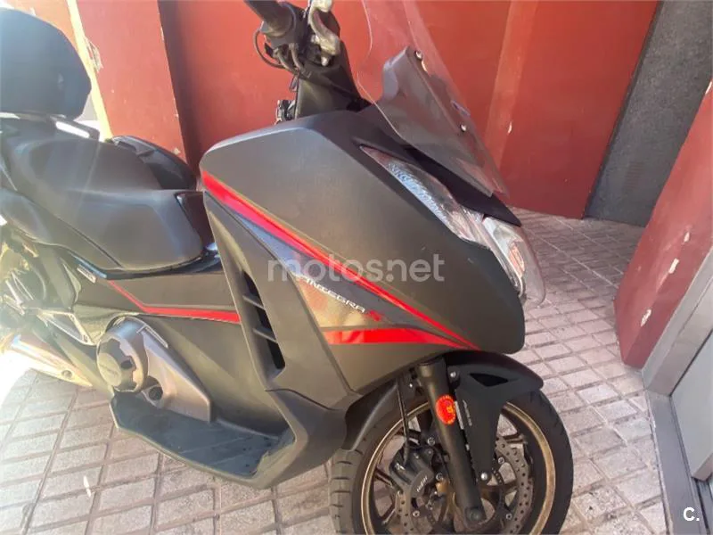 Honda Integra 750 S - Vista 5