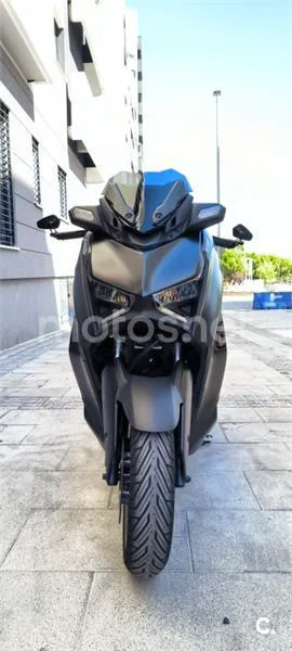 Yamaha XMAX 300 5800 € 2025 Madrid - 2