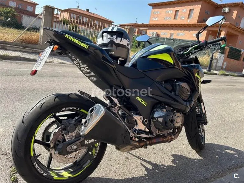 Kawasaki Z800 - Vista 4