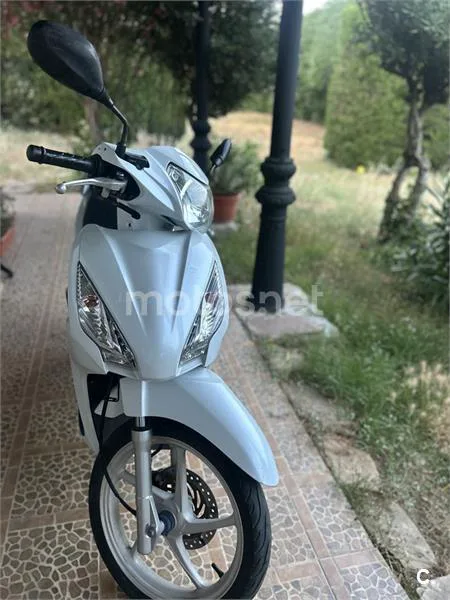 Honda Vision 1250 € 2018 Cádiz - 1