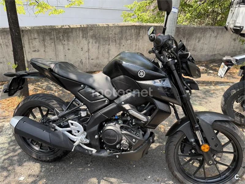 Yamaha MT-125 - Vista 4