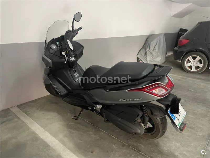 Kymco Super Dink 350 - Vista 3