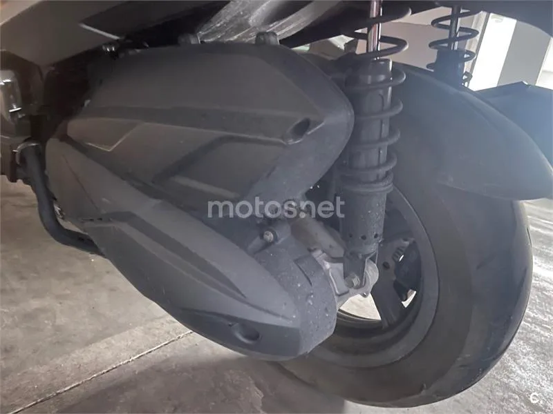 Kymco Super Dink 350 - Vista 7