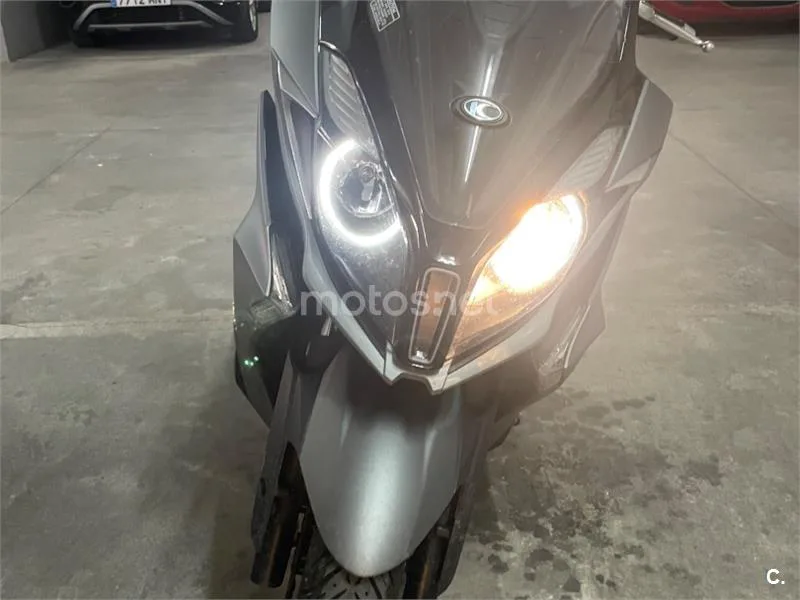Kymco Super Dink 350 - Vista 9