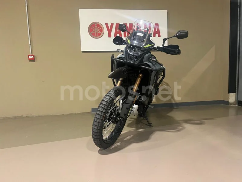 CFMOTO 450MT - Vista 3