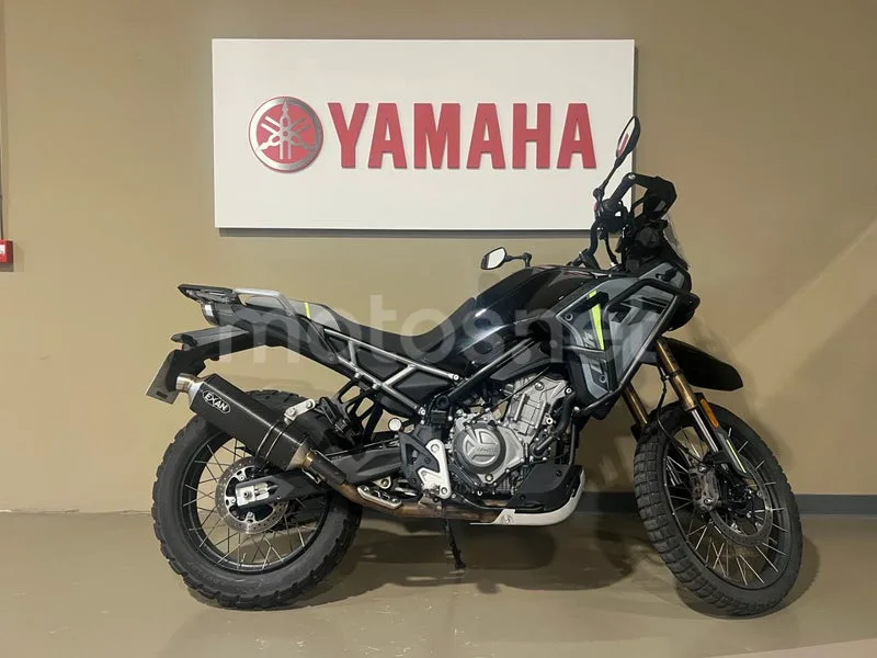 CFMOTO 450MT - Vista 5