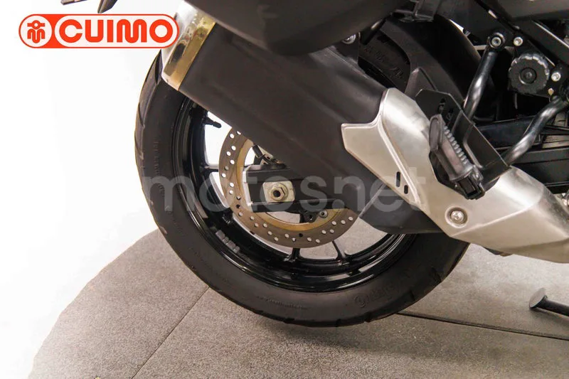 Suzuki V-Strom 650 - Vista 16