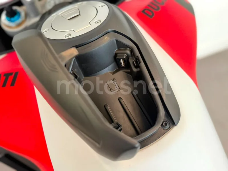 Ducati Multistrada V4 - Vista 11