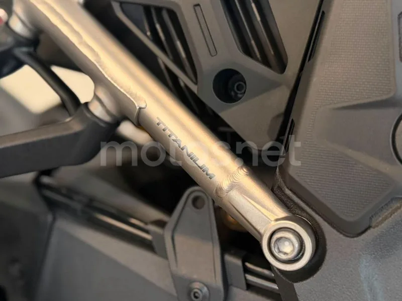 Ducati Multistrada V4 - Vista 28