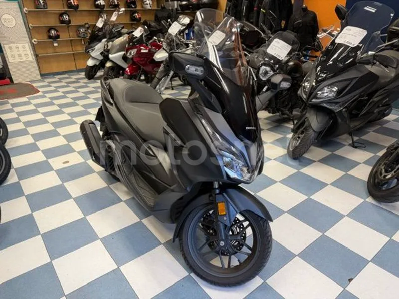 Honda Forza 125 3799 € 2020 Madrid - 1