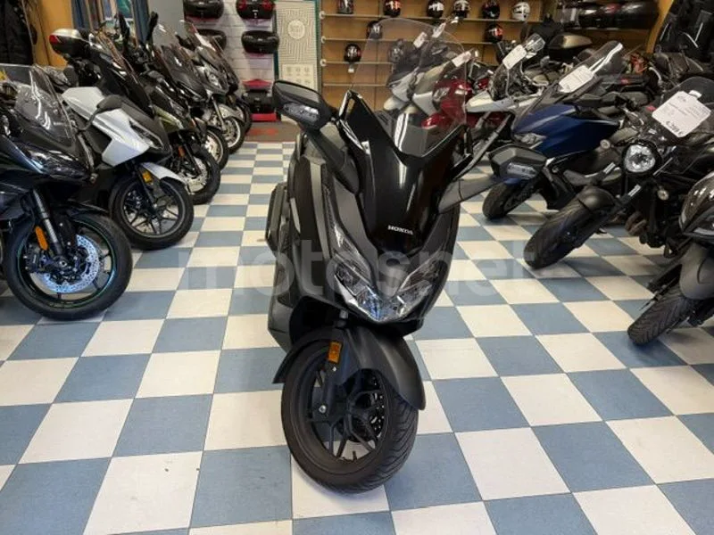 Honda Forza 125 3799 € 2020 Madrid - 2