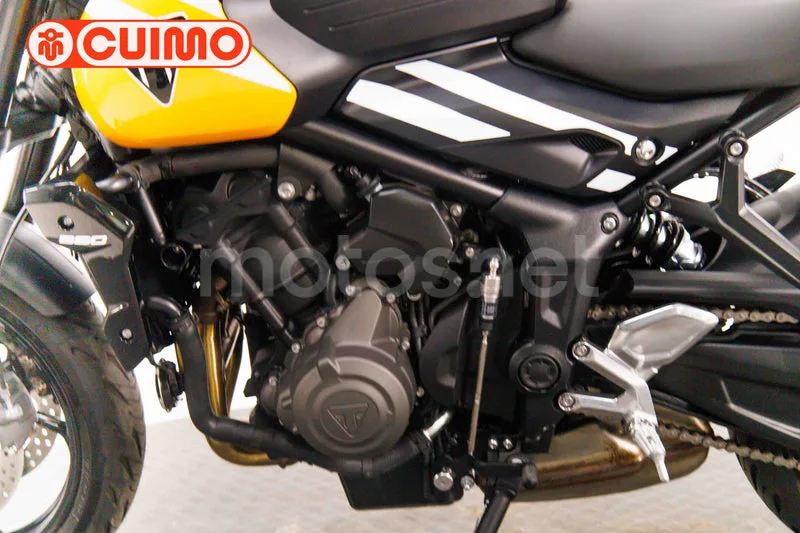 Triumph Trident 660 - Vista 19