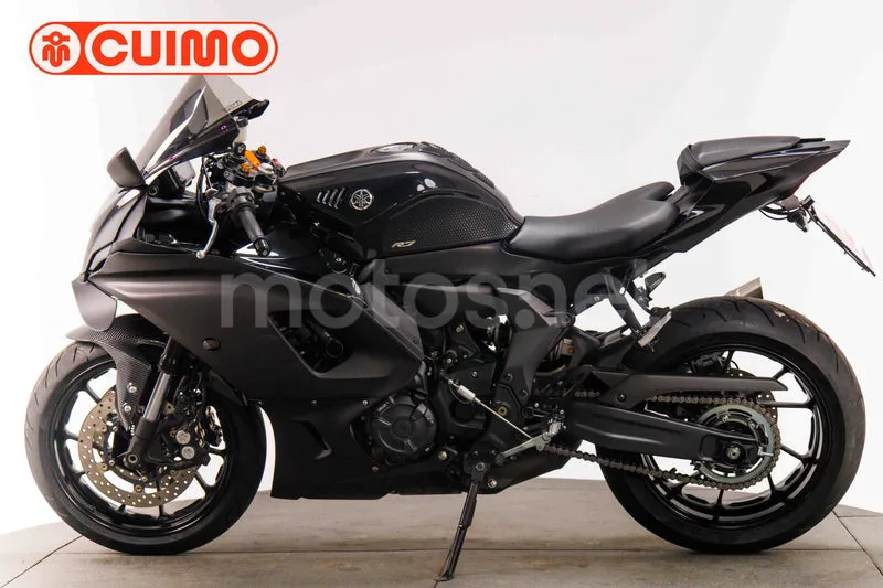 Yamaha YZF-R7 - Vista 8