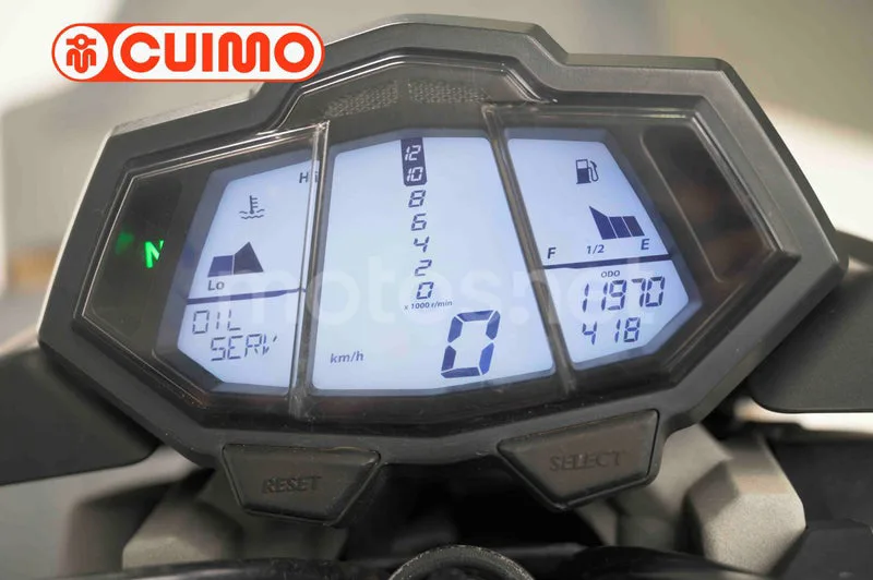 Yamaha MT-125 - Vista 33