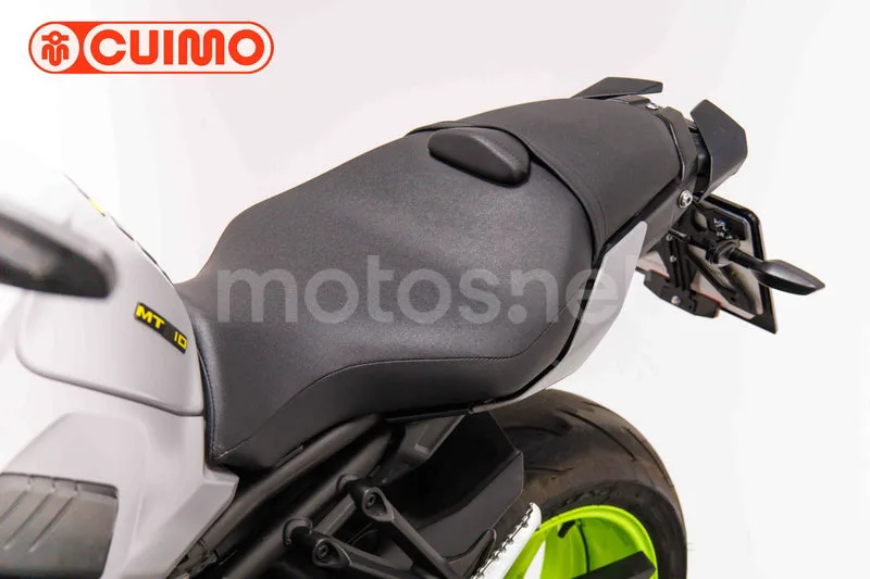 Yamaha MT-10 - Vista 23
