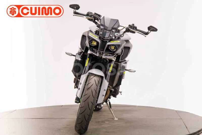 Yamaha MT-10 - Vista 10