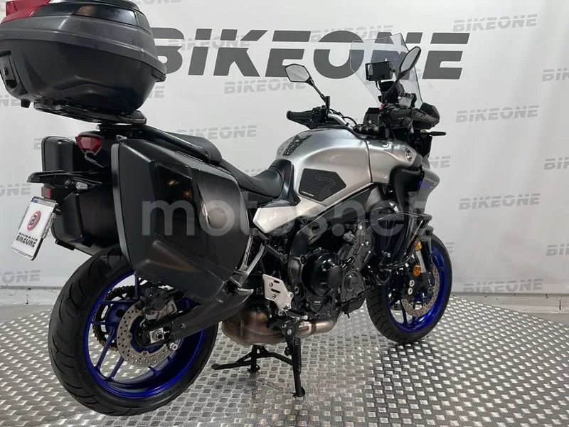Yamaha Tracer 9 - Vista 8