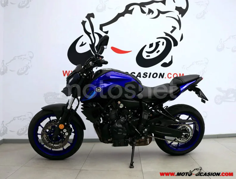 Yamaha MT-07 - Vista 7