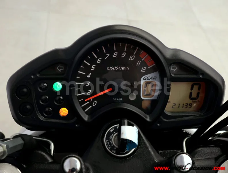 Suzuki Gladius 650 - Vista 6