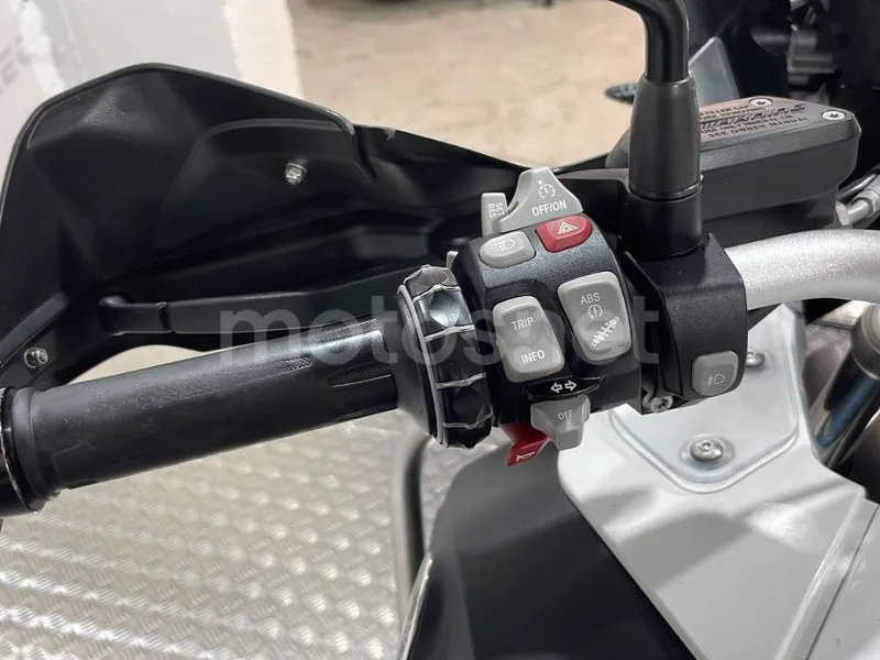 BMW R 1200 GS Adventure - Vista 11