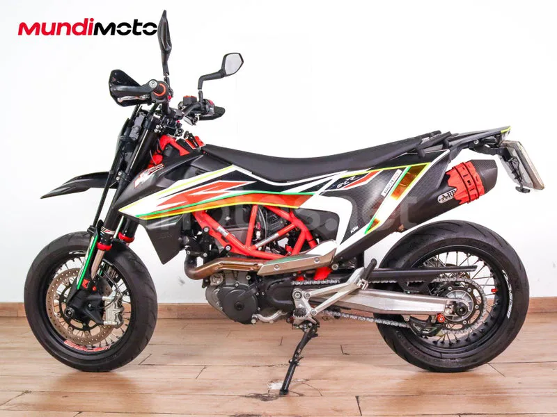 KTM 690 Duke - Vista 6