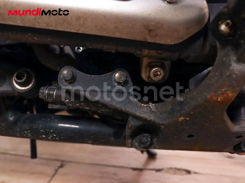 Yamaha XV950 - Vista 22