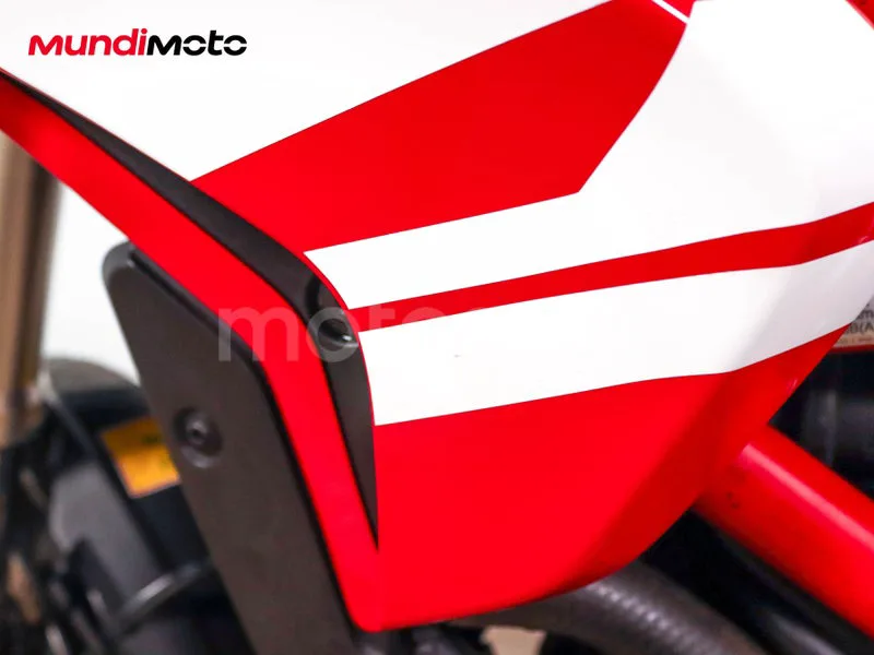 Ducati Hypermotard 939 - Vista 19