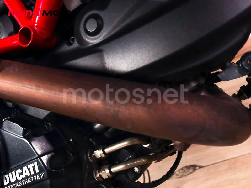 Ducati Hypermotard 939 - Vista 22