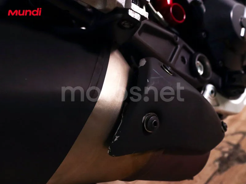 Ducati Hypermotard 939 - Vista 27
