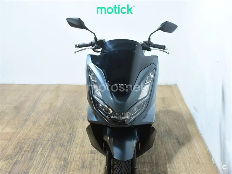 Honda PCX125 - Vista 11